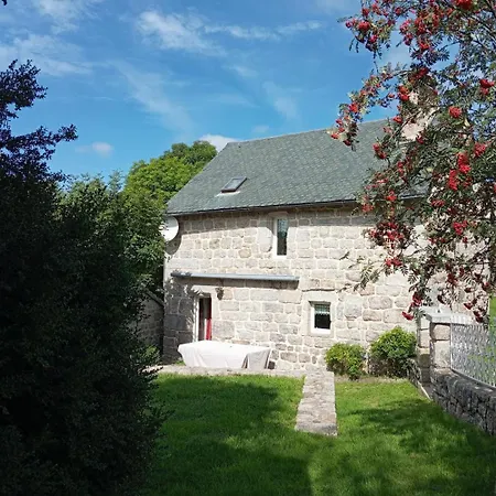 L'oustal De La Fillo Chauchailles