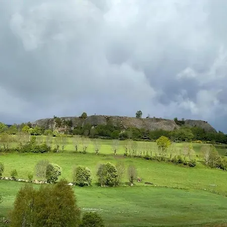 L'oustal De La Fillo Nyaraló *